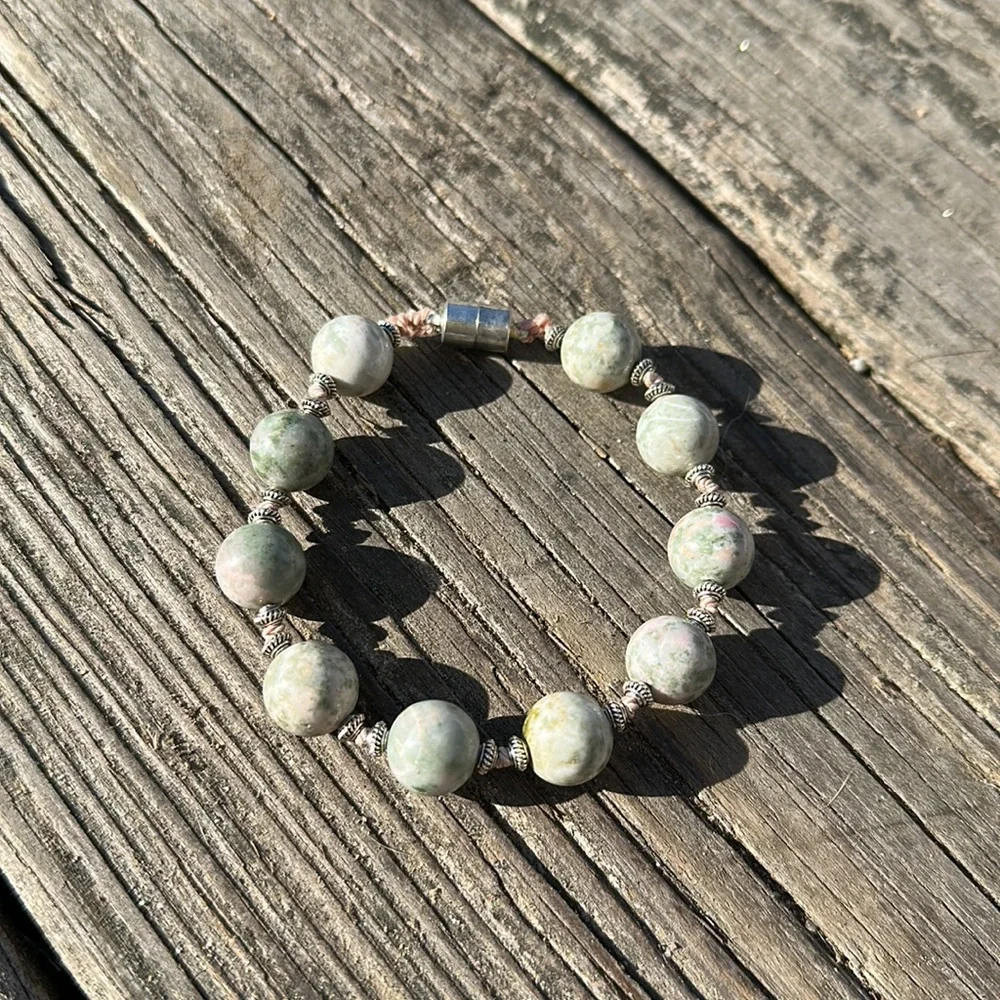 Tree agate magnetic bracelet - Picture 5 of 5